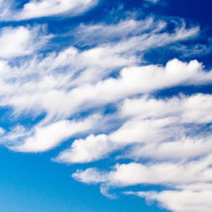 Jakie są rodzaje chmur i co zwiastują?
